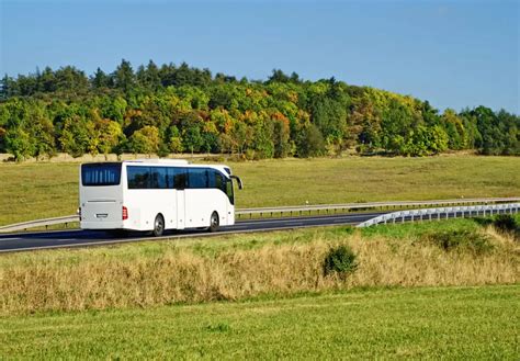 львів лодзь автобус|Автобус Львів — Лодзь квитки від Busfor 